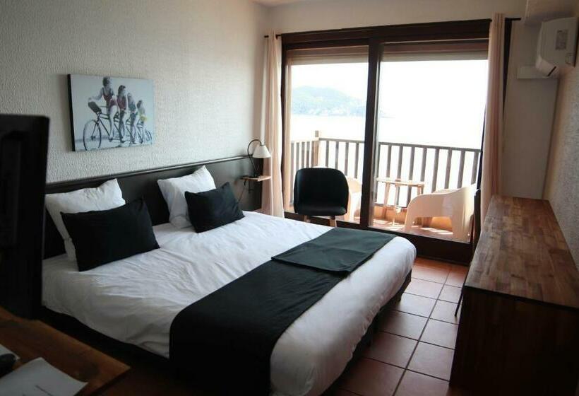 Номер Стандарт Вид на Море с Балконом, Hôtel Chanteplage