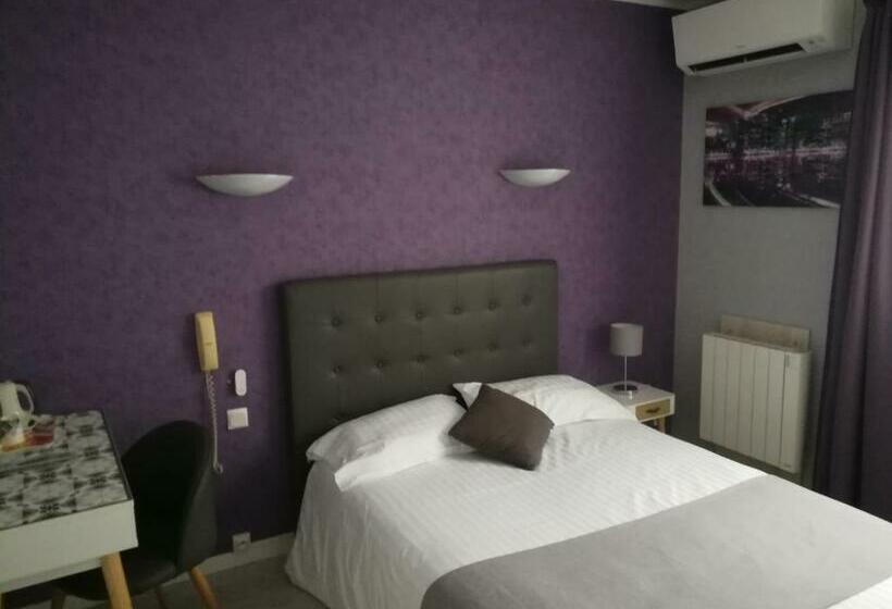 Номер Стандарт, Contact Hôtel Du Relais Thouars