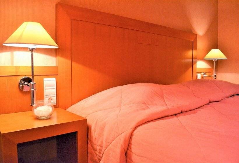 Номер Стандарт, Hôtel Aux Chants Des Oiseaux