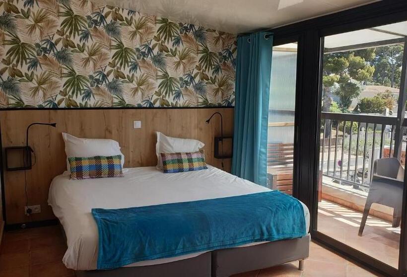 Полулюкс, Hôtel Chanteplage