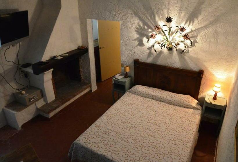 غرفة قياسية, Hôtel La Pierrerie