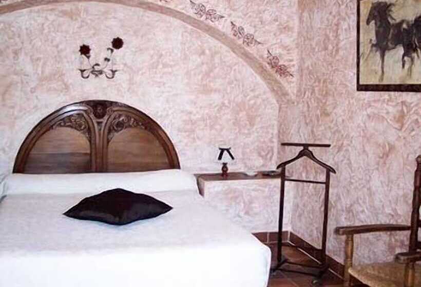 Номер Стандарт, Hôtel La Pierrerie