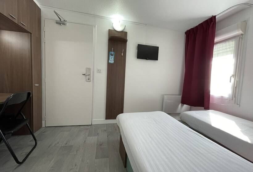 Номер Стандарт, Kyriad Direct Val De Reuil