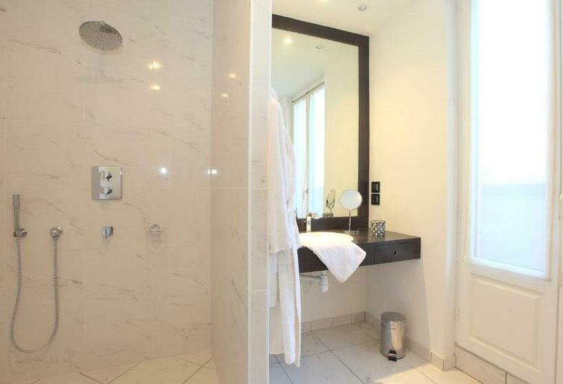 اتاق لوکس با چشم‌انداز, Maison Decoret   Relais & Châteaux