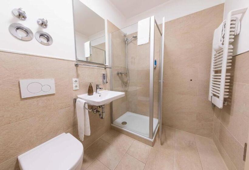 Номер Стандарт Индивидуальный, Altstadthotel Marktschlösschen