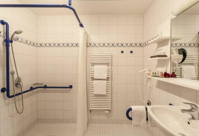 Семейный Номер, Hartungs Hoteldorf