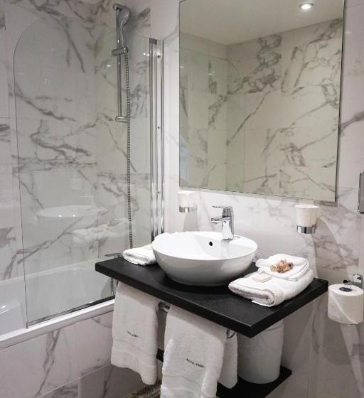 Quarto Deluxe, Villa Pruly Hotel Cannes Centre