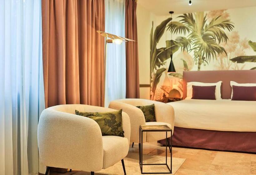 Люкс с Террасой, Villa Pruly Hotel Cannes Centre