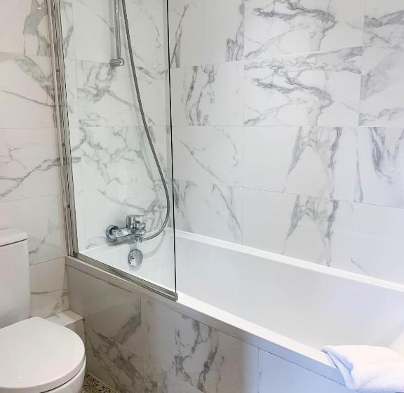 Quarto Deluxe, Villa Pruly Hotel Cannes Centre