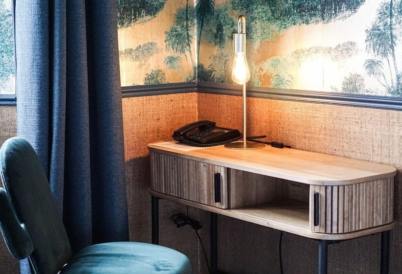 Quarto Superior, Villa Pruly Hotel Cannes Centre