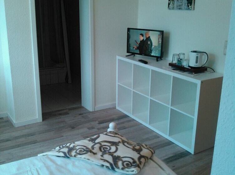 اتاق استاندارد یک نفره, Landhotel Possendorf