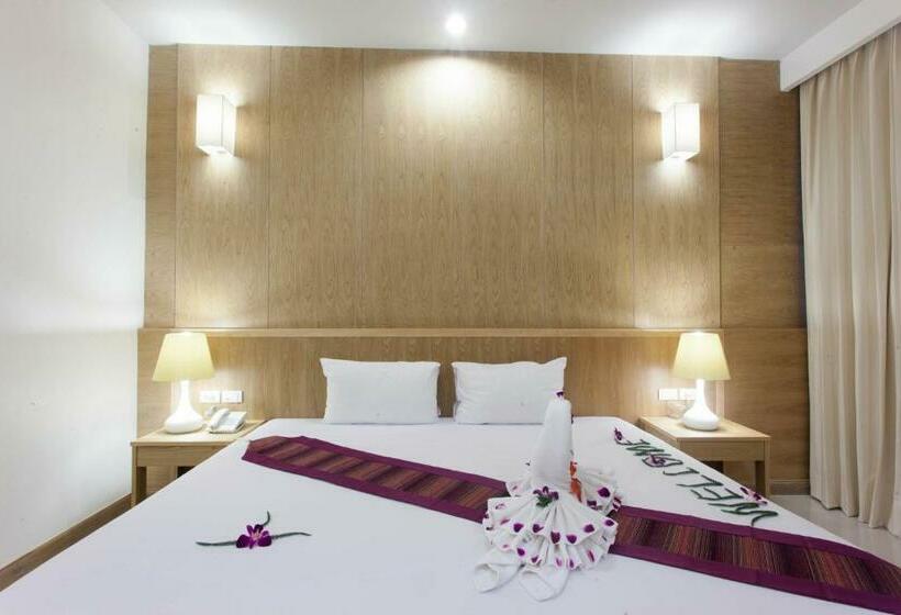 Номер Deluxe, Chalong Princess Pool Villa Resort Sha Extra Plus