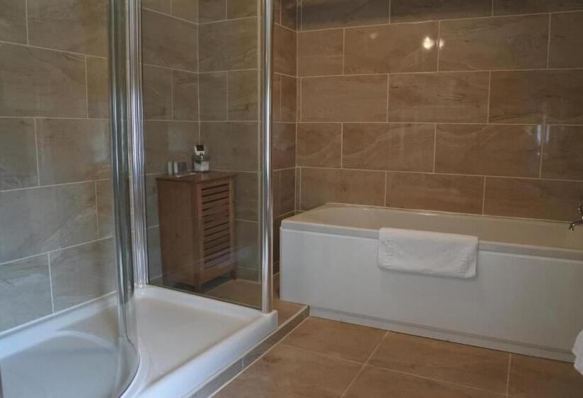 Номер Deluxe Кровать Кинг, Magpies Restaurant With Rooms