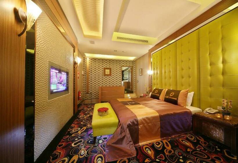اتاق استاندارد, Shining Motel