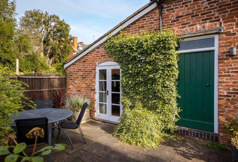 Номер Стандарт с Террасой, St Johns House Lichfield