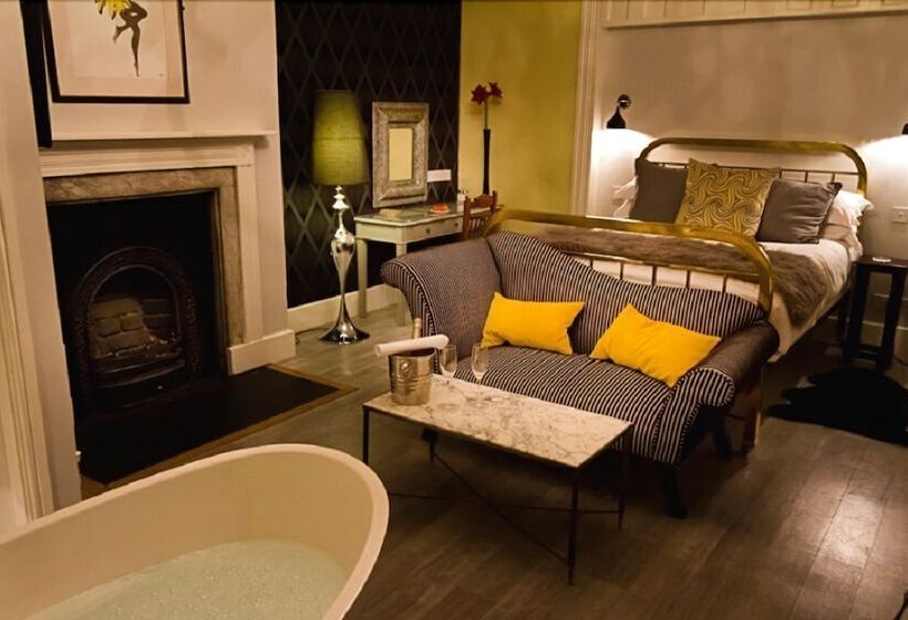 اتاق استاندارد, St Johns House Lichfield