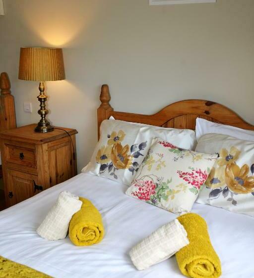 Семейный Номер Deluxe, Dulrush Fishing Lodge And Guest House