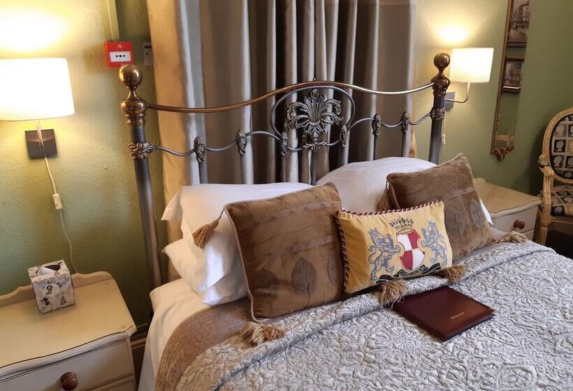Номер Superior, Holywell House