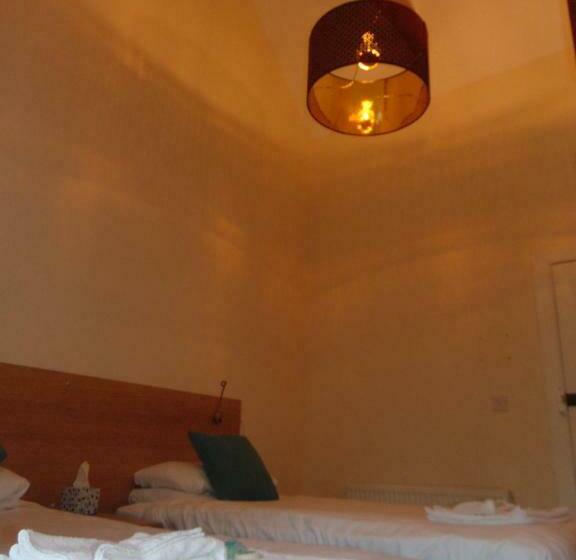 스탠다드 룸, Callander Hostel