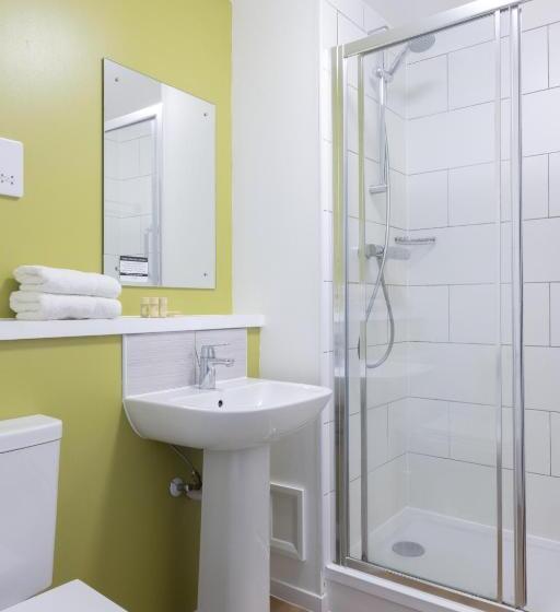 اتاق استاندارد یک نفره, Royal Whitby