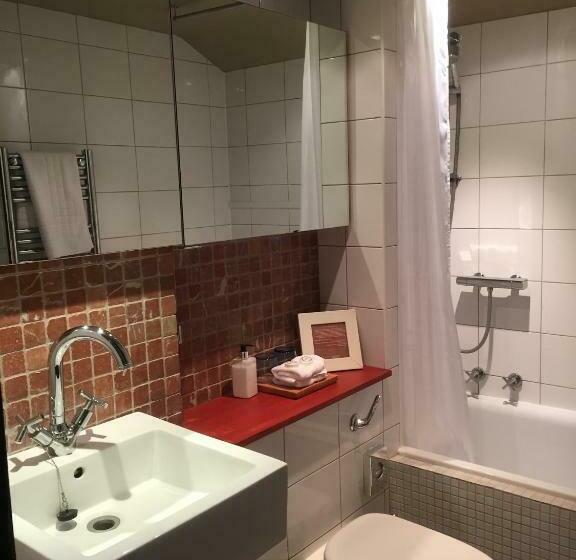스탠다드 룸, Manorhaus Ruthin  Manorhaus Collection