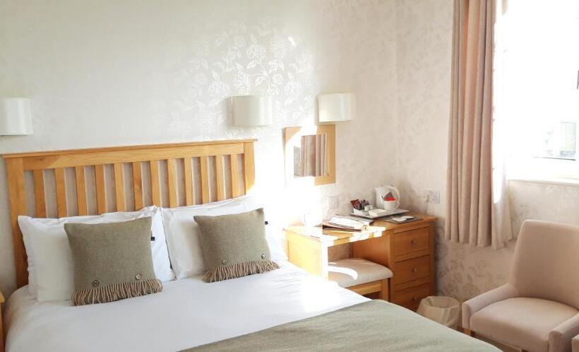 Standard Room, Trelawne