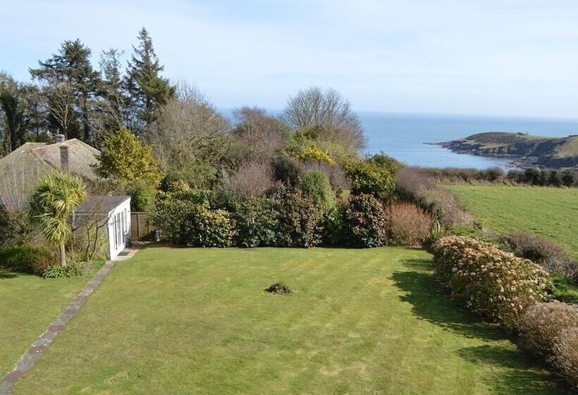 Superior Room Sea View, Trelawne