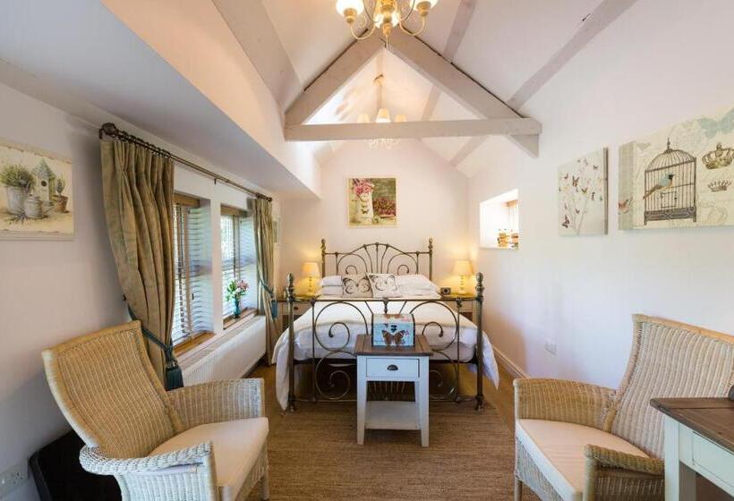 Люкс Кровать Кинг, Penbontbren Luxury Bed And Breakfast