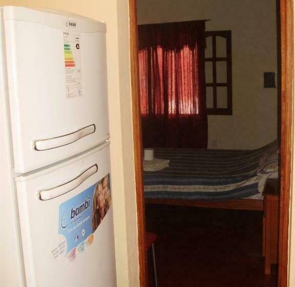 اتاق خانوادگی, Hostal Benjamin