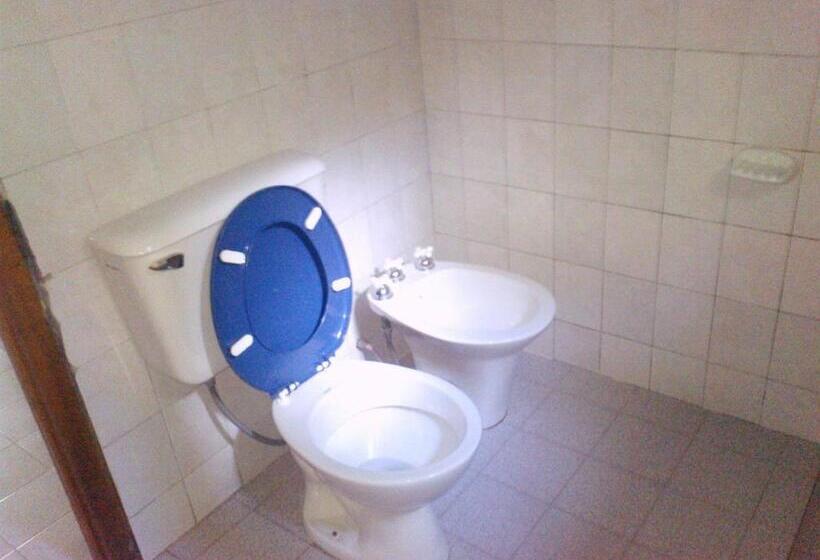 خانه 2 خوابه, Hostal Benjamin