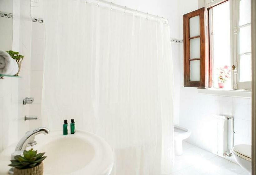 اتاق سوپریور, Patios De Recoleta