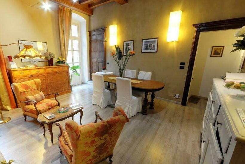 Номер Стандарт, Domus Aurea