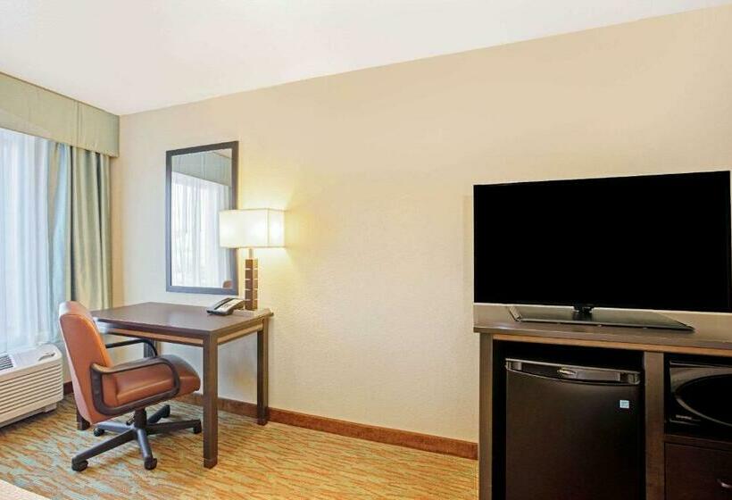 غرفة قياسية سرير كينج, La Quinta By Wyndham Gillette