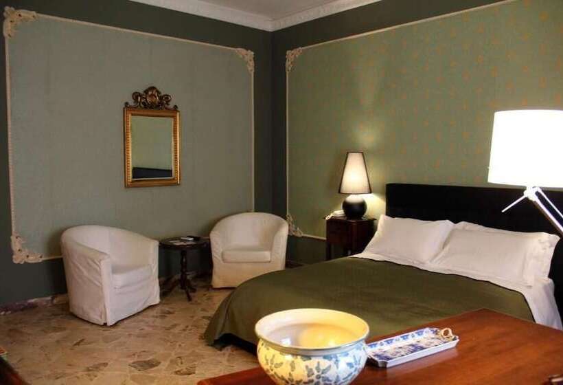 اتاق کلاسیک چهارنفره, Neathon Rooms