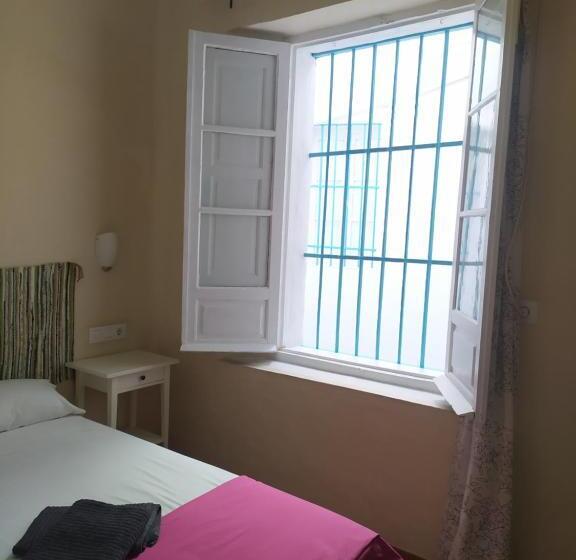 اتاق استاندارد, Pension Azahar