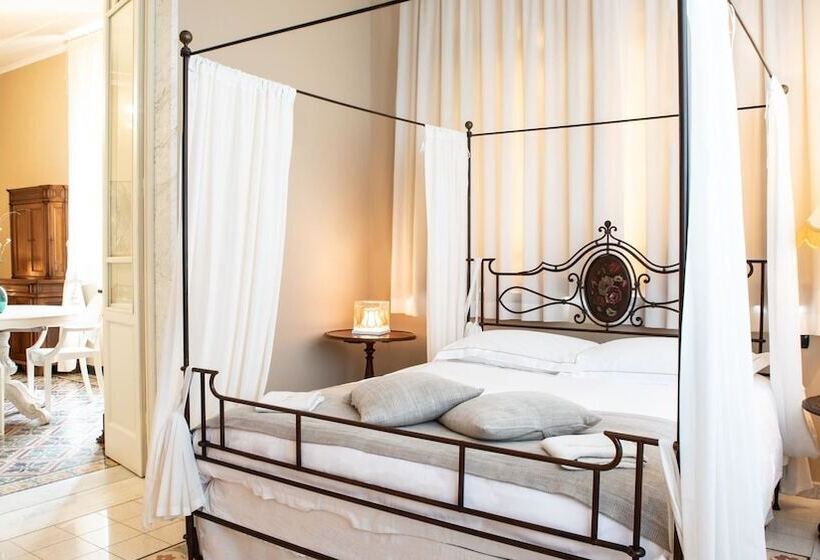 سوییت با چشم‌انداز باغ, Villa Belverde Boutique