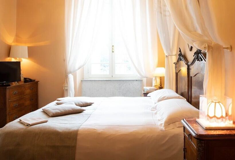 Superior suite with terrace, Villa Belverde Boutique