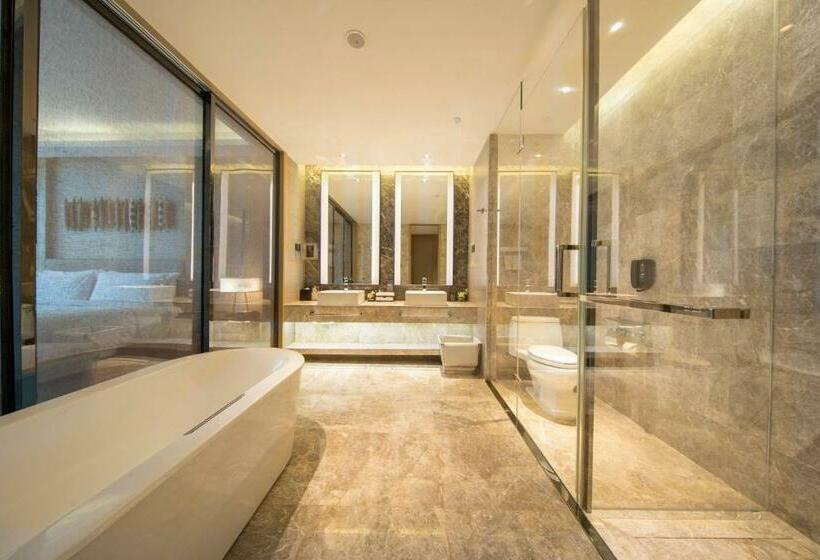 سوییت اجرایی, The Qube Xuzhou