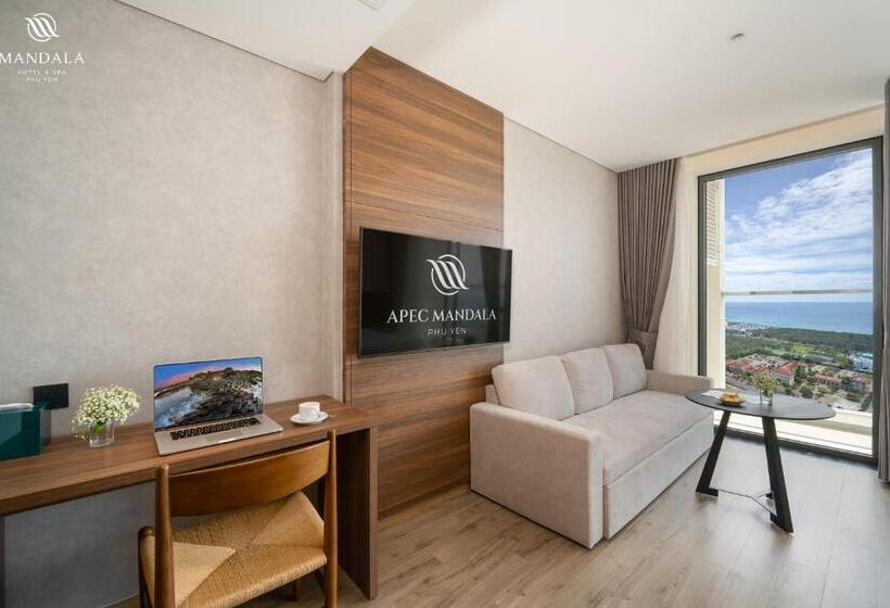 اتاق استاندارد با تخت بزرگ, M Continental By Mandala Phu Yen