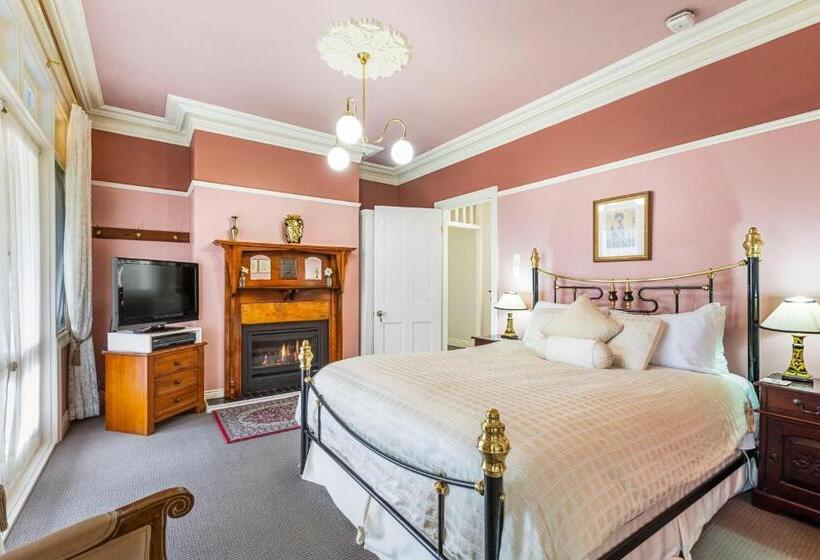 스탠다드 자쿠지 룸, Bethany Manor B&b, Call Us For Cheapest Rates