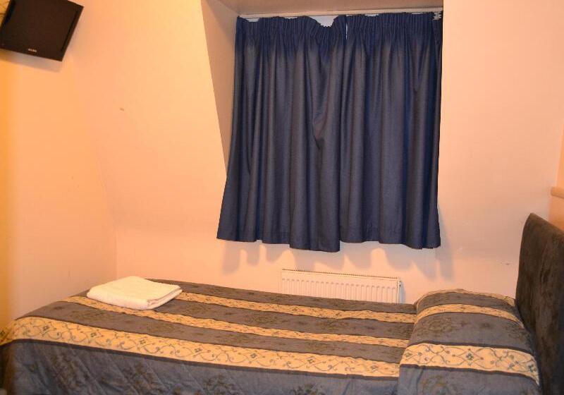 Quarto Estandar Individual, The Blair Victoria