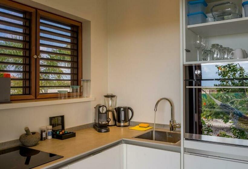 1 Bedroom Apartment, Windhoek Resort Bonaire