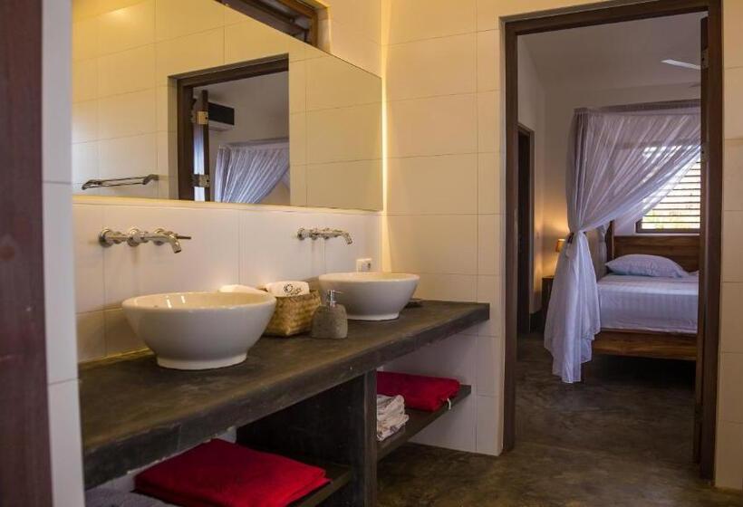 2 Bedroom Apartment, Windhoek Resort Bonaire
