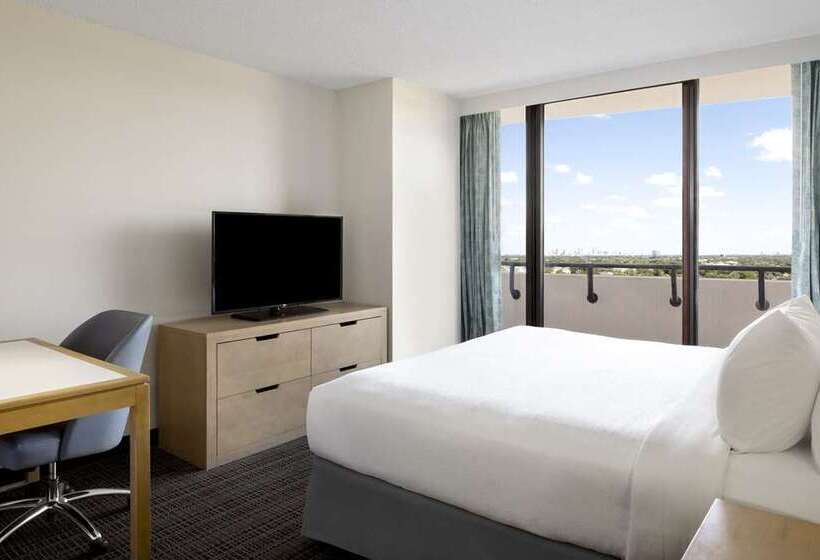 스탠다드 룸 킹사이즈 침대, Embassy Suites By Hilton New York Manhattan Times Square