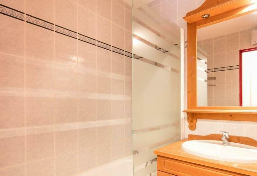 آپارتمان 1 خوابه, Vacancéole   Résidence Les Chalets De La Ramoure