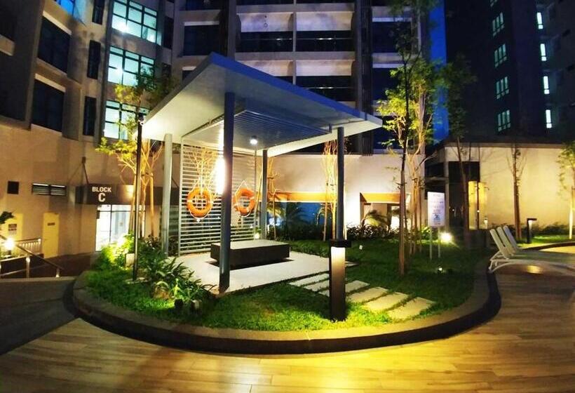 آپارتمان 1 خوابه با چشم‌انداز استخر, Thermospace Atlantis C 34 08 Melaka City