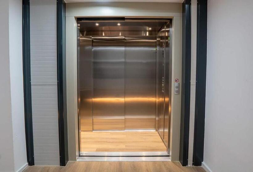 Quarto Estandar Individual, Diamonds