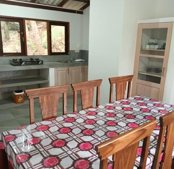 Номер Стандарт с Балконом, Per Villa