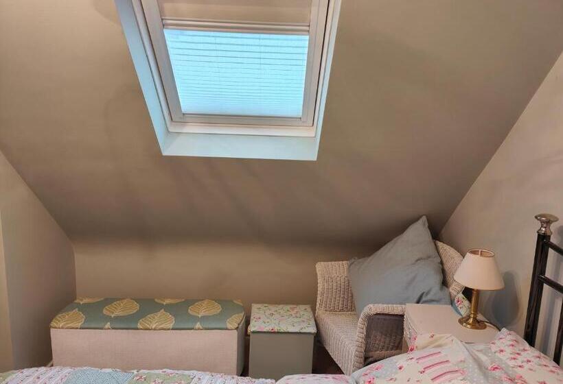 Номер Стандарт, Bracken Lodge