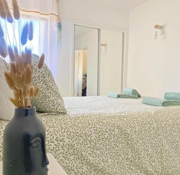 스탠다드 룸 공동 욕실, Amora S Guest House
